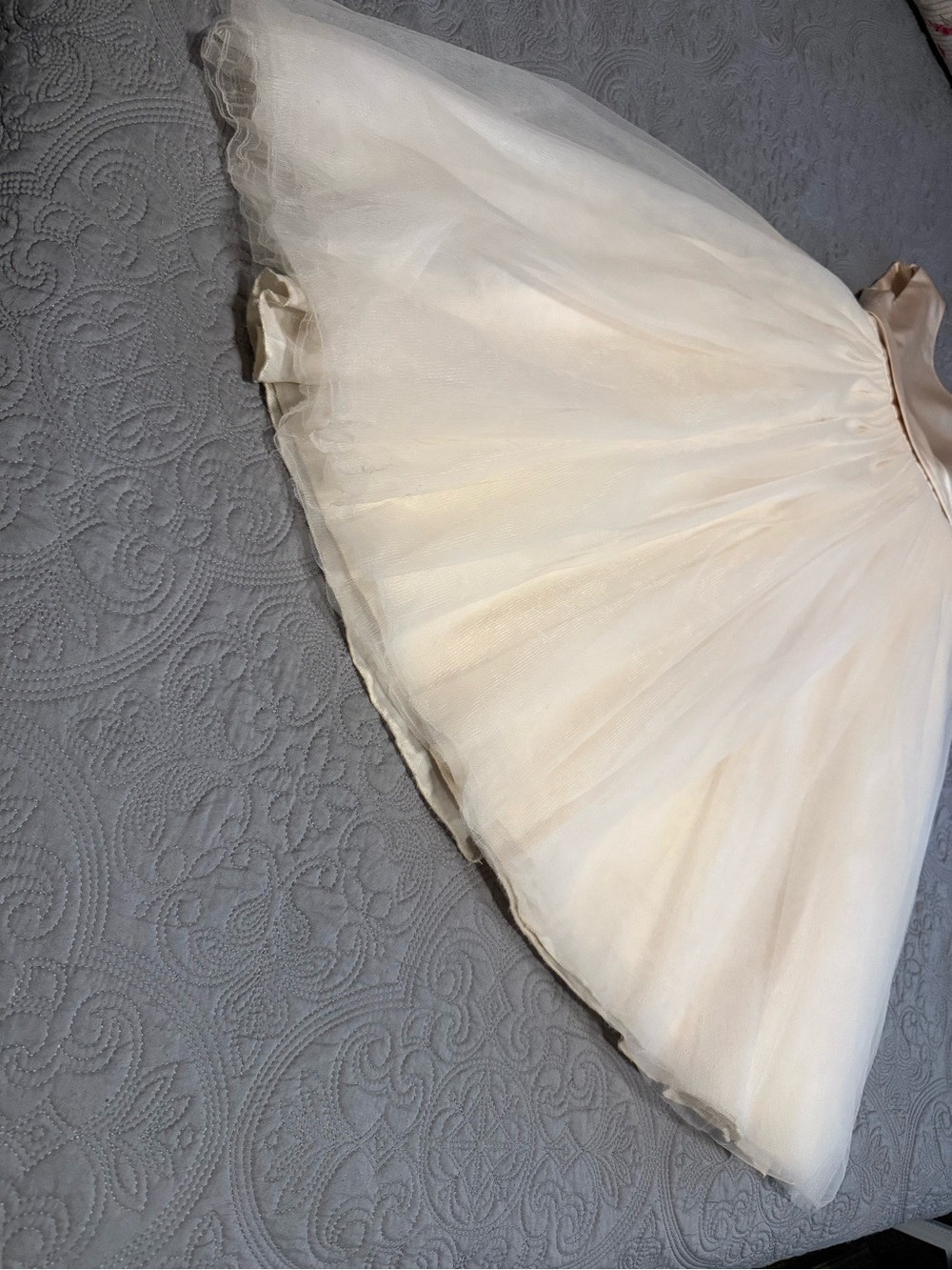 David's Bridal Champagne Satin & Tulle Bow-Back Girls Dress - Picture 6 of 7